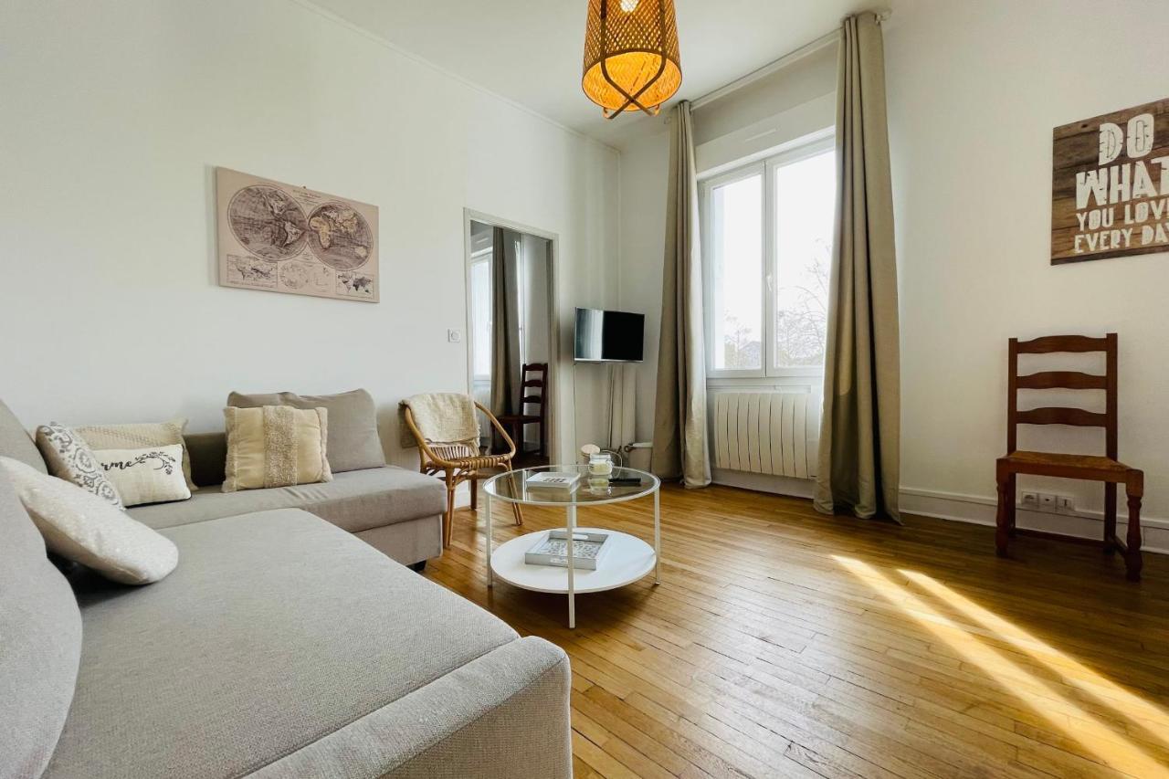 The Timeless - Balzacien Apartment Тур Екстериор снимка